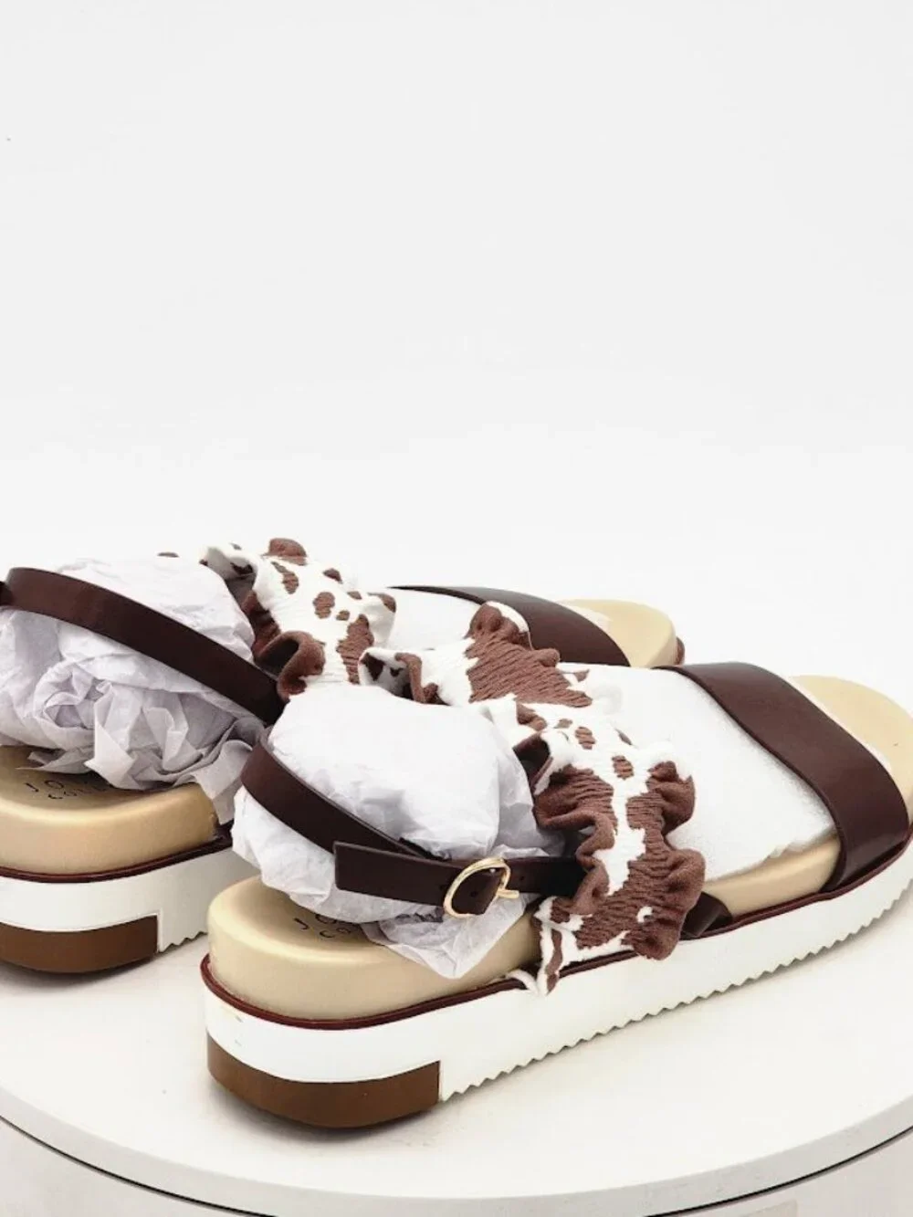 Journee Collection step into